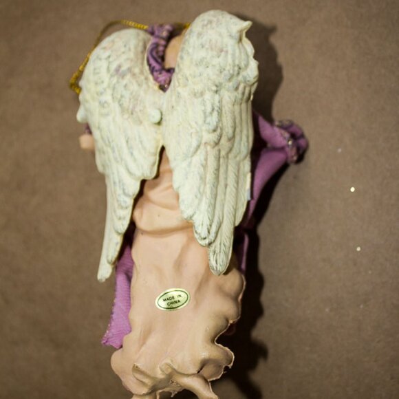 Angel - Picture 3 of 6